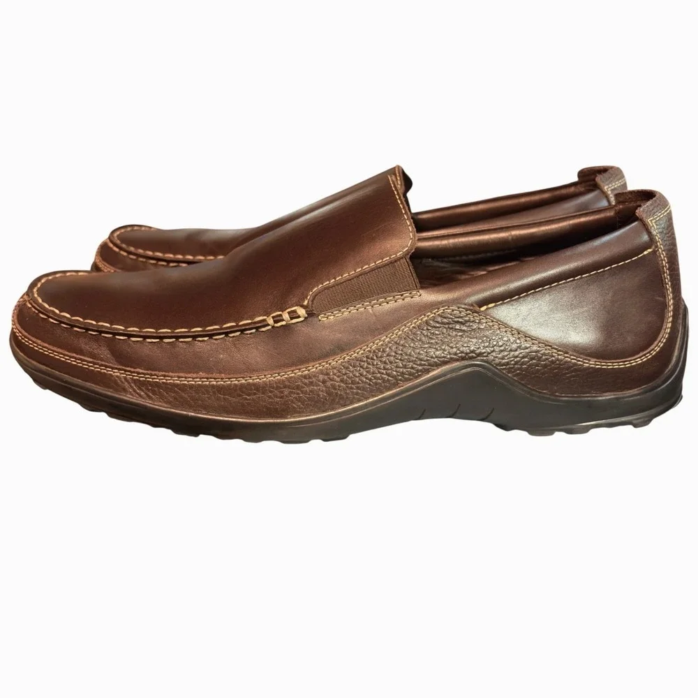 Mens Size 13 Brown Leather Slip-On Loafers With Stitched Detailing